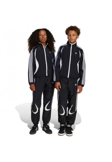 Брюки Adidas WOVEN TRACKPANT